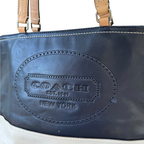 Coach navy blue embossed leather shoulder bag purse - Picture 2 of 11